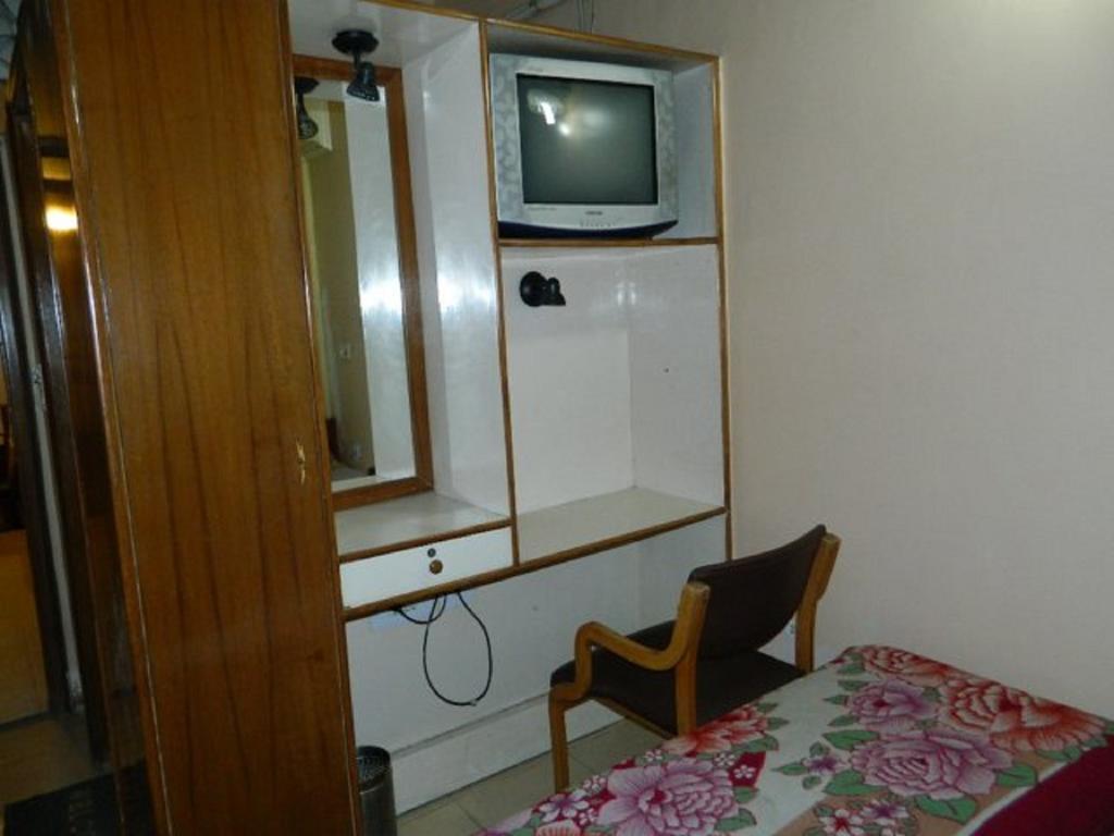Viraaj Guest House Noida Eksteriør billede